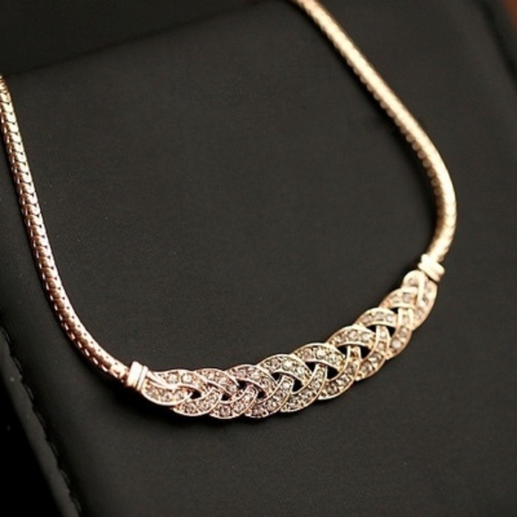 Gold Knotted Design Choker with Rhinestone Accents - Picture 4 of 4